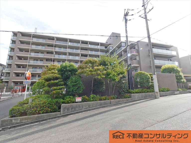 ステイツ苦楽園ガーデンヒルズの外観