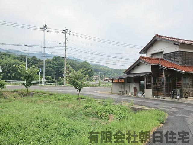 【前面道路含む現地写真】 | 島根町大芦中古戸建 | 前面道路含む現地写真です