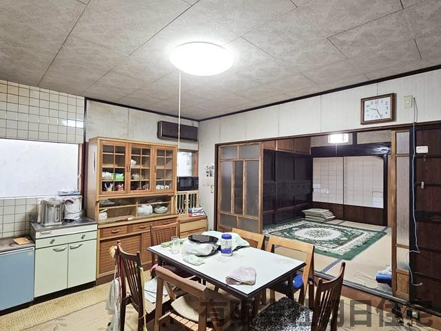 【居間・リビング】 | 島根町大芦中古戸建 | おしゃれなリビングです