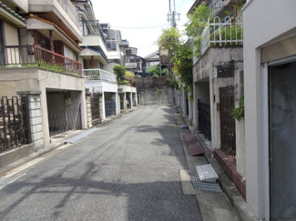 【前面道路含む現地写真】 | 川西市東畦野5丁目　中古一戸建て