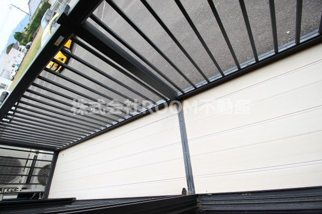 コーポクレサンサマムのバルコニー