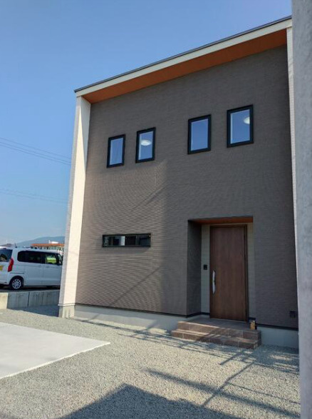 下柏町 2号地 築後未入居戸建の外観