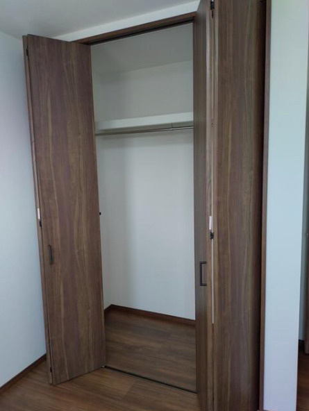 下柏町 2号地 建売未入居戸建の収納