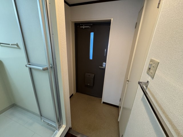 アメニティ・ノーブルの玄関