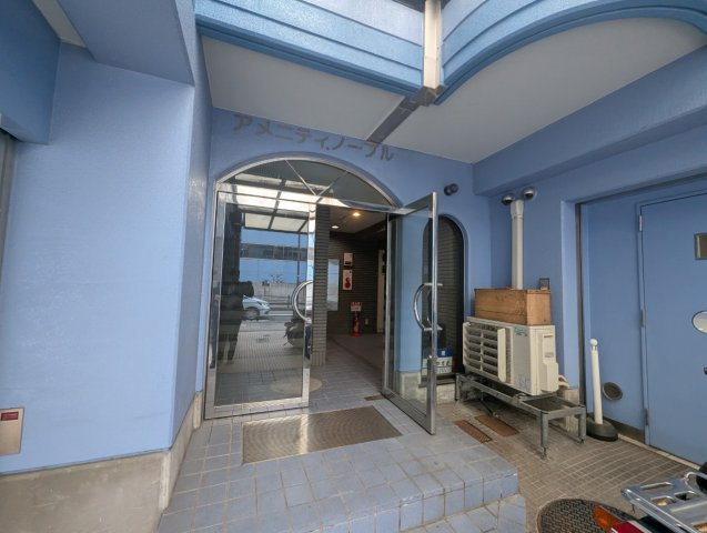 アメニティ・ノーブルのエントランス