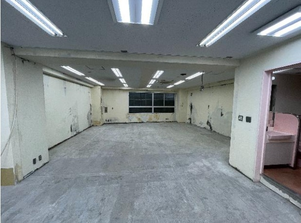 大栄ビル