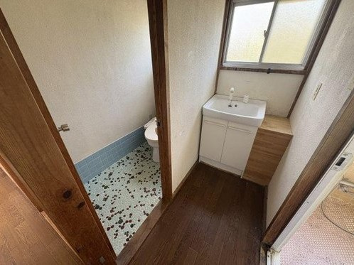 【洗面所】 | 伊東市瓶山一丁目　戸建