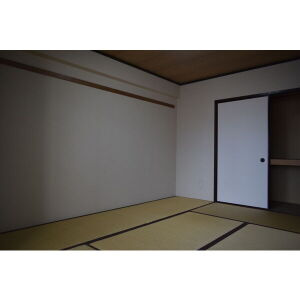 プリーマ千代鶴の和室