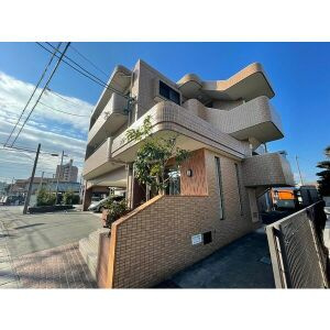 プリーマ千代鶴の外観