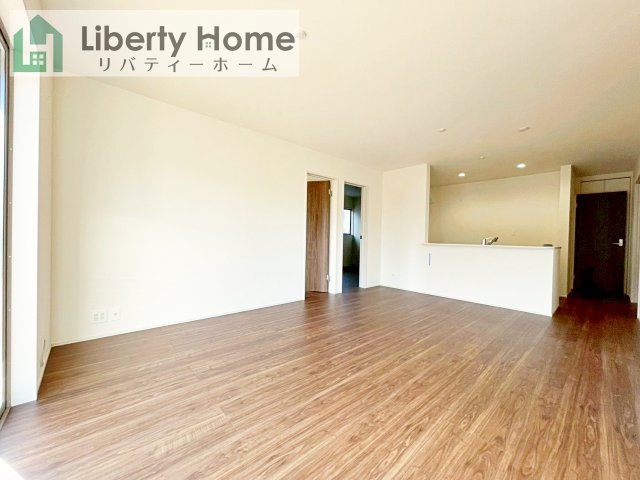 第1石岡市下林　新築戸建の居間・リビング