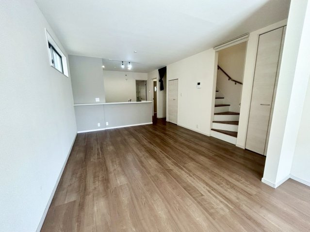 【居間・リビング】の画像