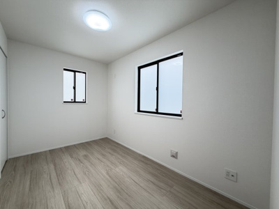 【洋室】 | 八重瀬町具志頭（全5棟） | ※同仕様写真です