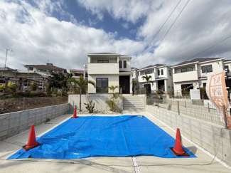 【間取り】 | 八重瀬町具志頭（全5棟）A・E号棟 | E号棟　並列駐車3台可♪