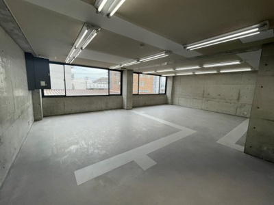 【内装】 | サンマルイビル