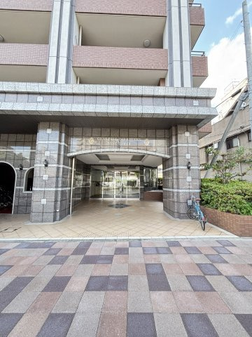 グラン・パレ大倉山ウエストタワー|メインエントランス