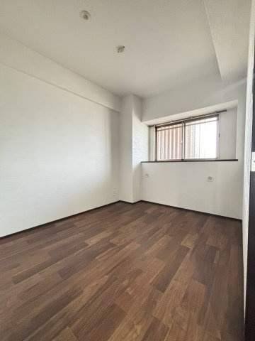 グラン・パレ大倉山ウエストタワーの洋室|約6.0帖の洋室