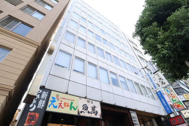 リアライズ谷町ビルの外観