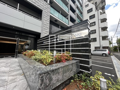 【エントランス】 | S-RESIDENCEドーム前千代崎 | S-RESIDENCEドーム前千代崎　エントランス