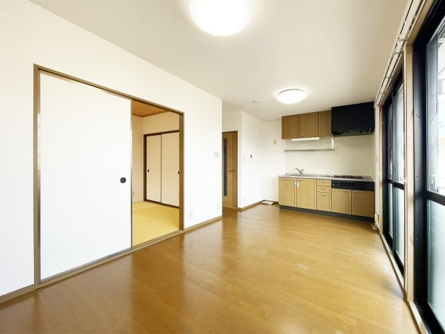 ピュアメゾン　B棟の居間・リビング