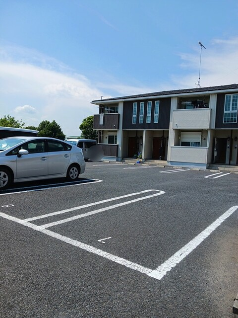 グラン・フォーレＢの駐車場|駐車場