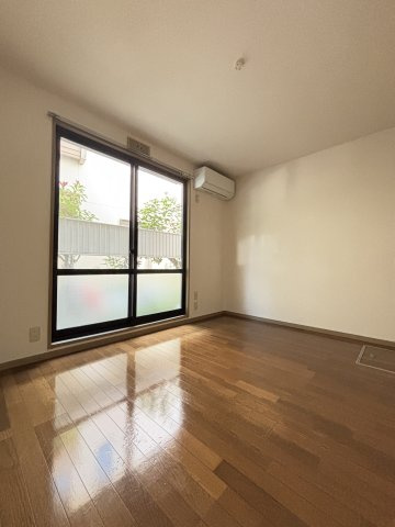 ファーストハイムの居間・リビング