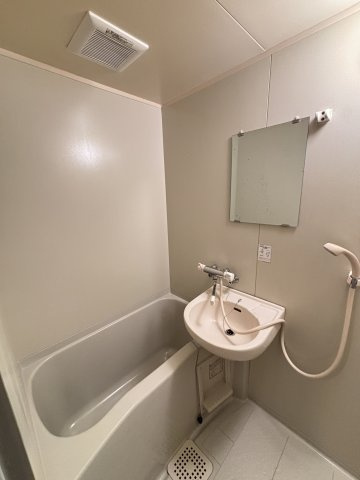 ファーストハイムの浴室