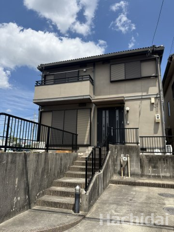 八幡町貸戸建の外観