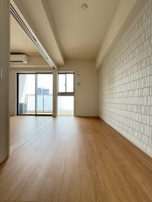 【居間・リビング】 | ATKレジデンスなんば