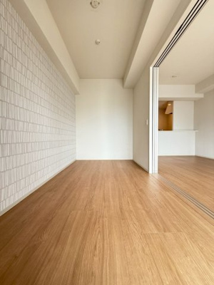 【居間・リビング】 | ATKレジデンスなんば