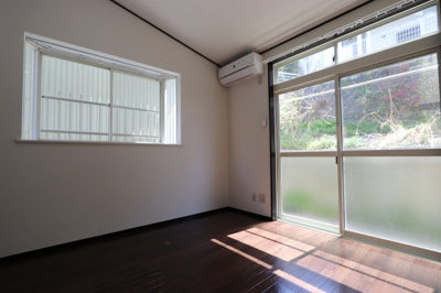 【洋室】 | リーベンスホワイト