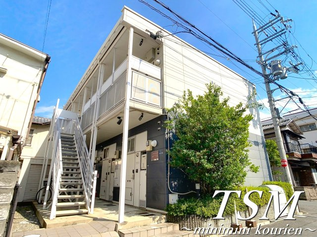 レオパレス香里の外観