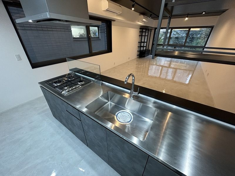 グランカーサ六本木のキッチン