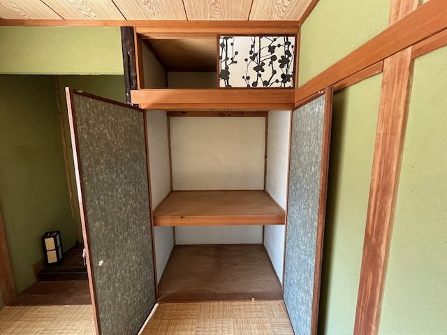 寿町貸家の収納