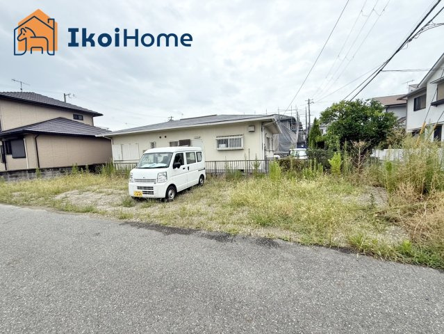 神戸市西区玉津町高津橋　土地の前面道路含む現地写真|角地物件で、前面道路は北側　幅員3.6ｍ、西側　幅員4.4ｍになります。