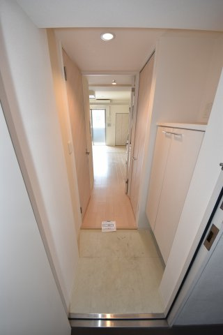 セレニテ北浜の玄関|玄関です