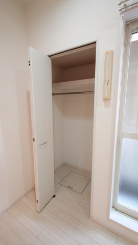 Village野間の玄関