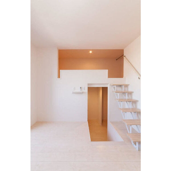 Ali di Luceの内装