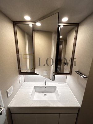 【洗面所】 | グランドメゾン北堀江レジデンス | グランドメゾン北堀江レジデンス　独立洗面台