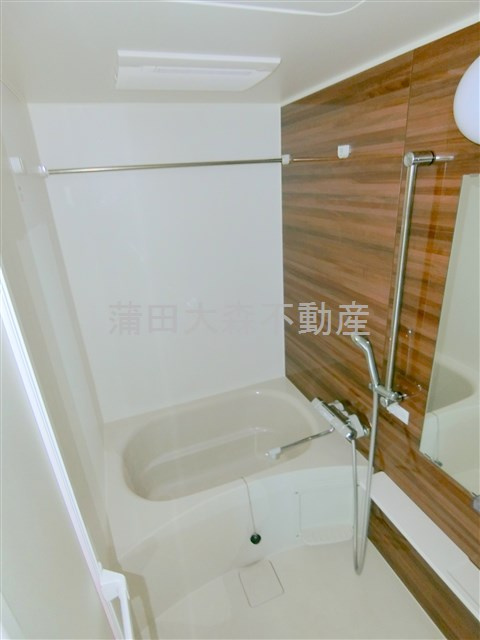 ガリシア下丸子リバーサイドの浴室|浴室乾燥機付きのお風呂　バスルーム