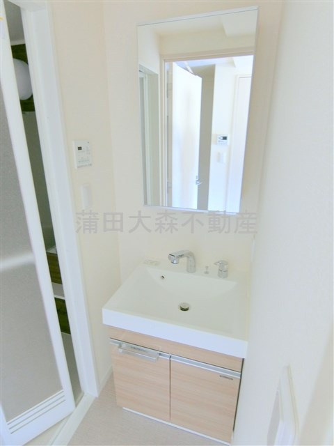 ガリシア下丸子リバーサイドの洗面所|独立洗面台