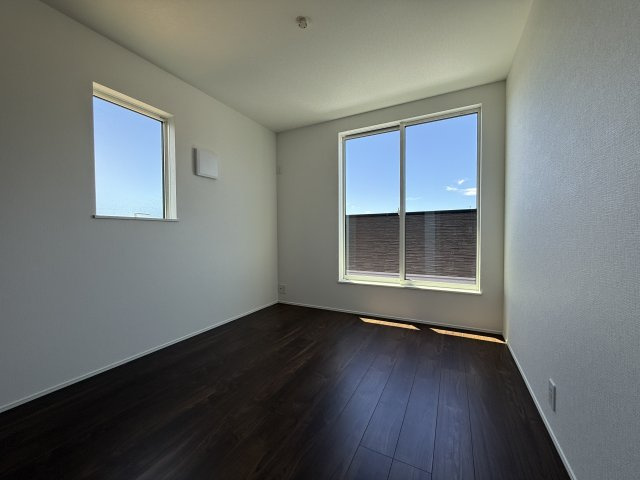 明石市大久保町山手台２丁目新築戸建１号棟の洋室