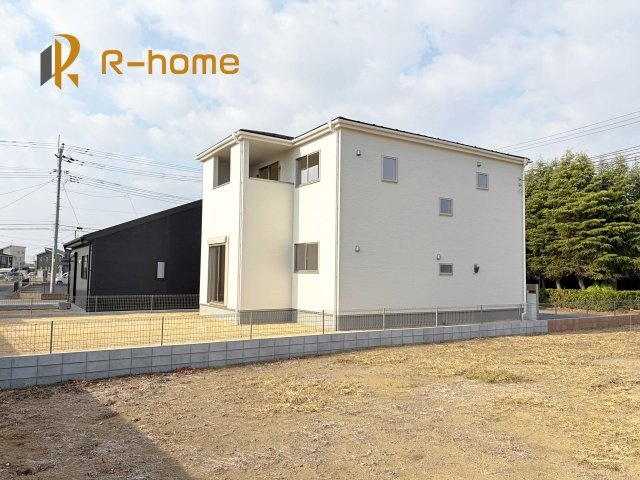 第1常総市東野原　新築戸建て　1号棟の外観|ご予約を頂ければ、『平日』はもちろん『早朝』や『夜間』もご見学可能です♪お気軽にお申し付けください♪