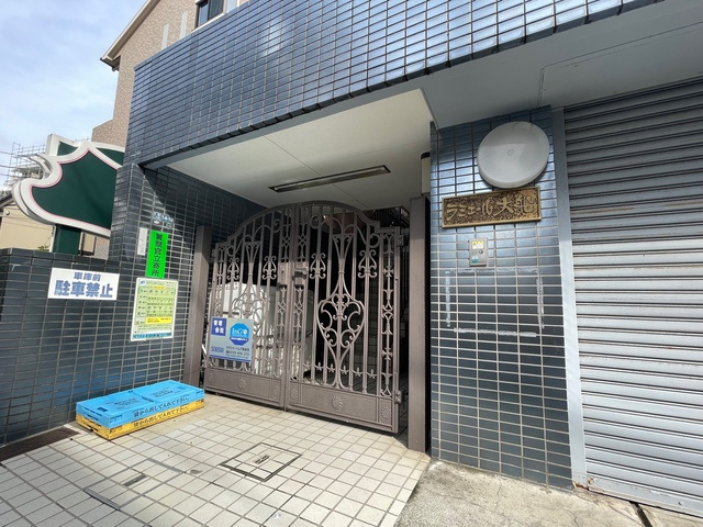 ラミエール大船の駐車場