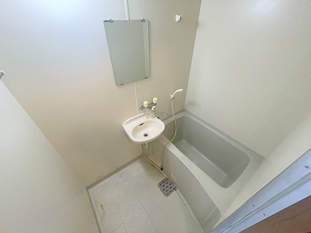 ヴィルヌーブの浴室