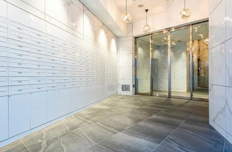 パークアクシス池袋のロビー