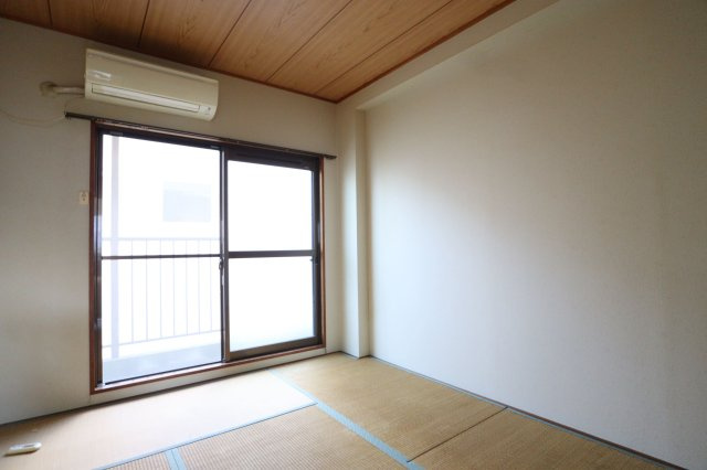 カトレヤマンションの和室