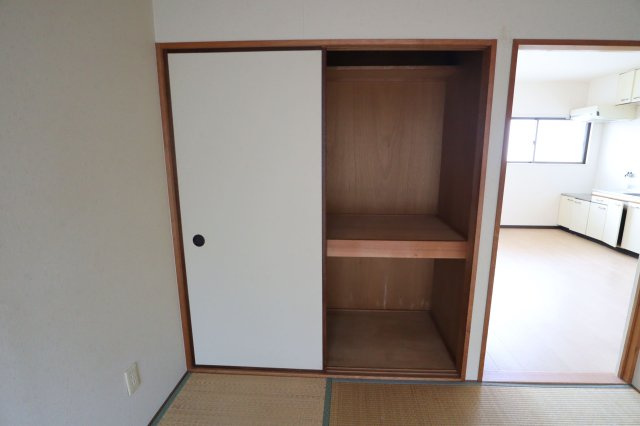 カトレヤマンションの収納