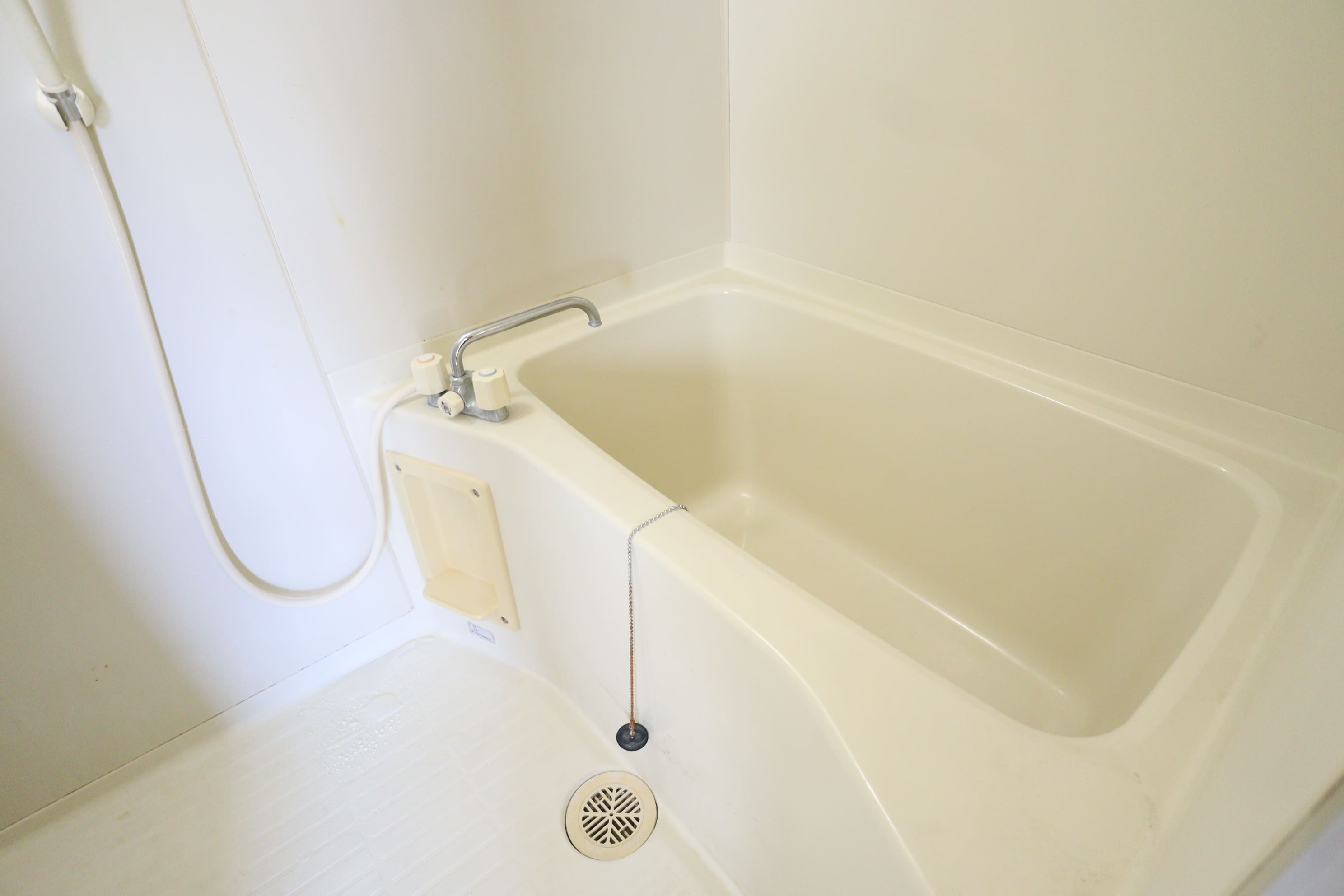 カトレヤマンションの浴室