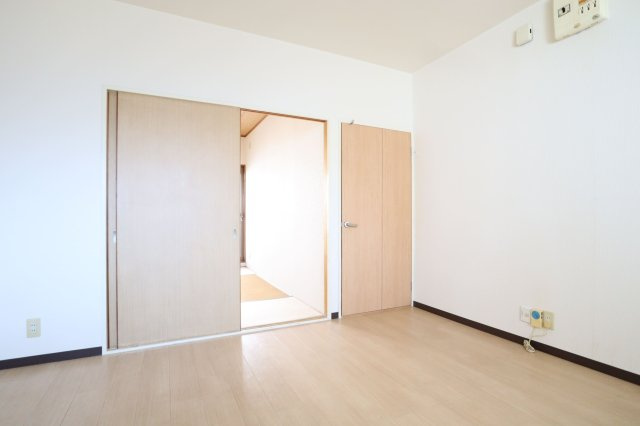 カトレヤマンションの居間・リビング