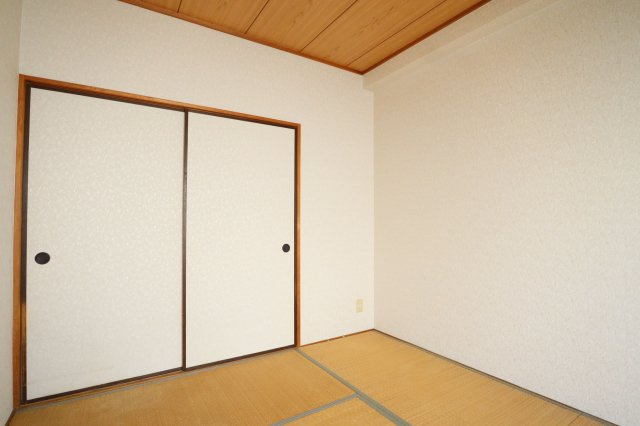 カトレヤマンションの和室